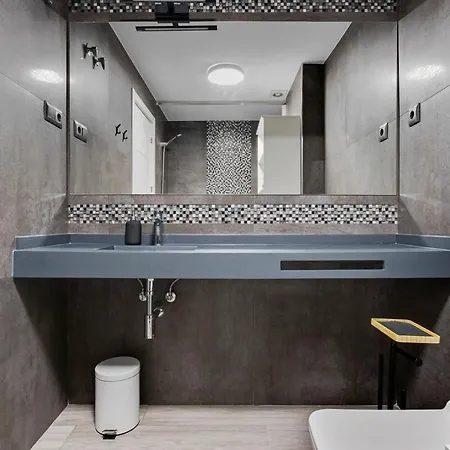 Oeste Apartment